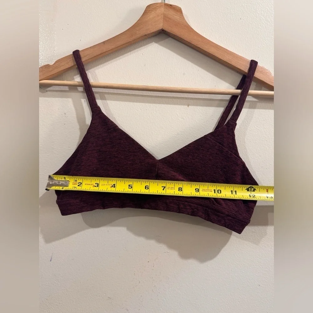 ALO Yoga Maroon Bralette - Picture 8 of 9